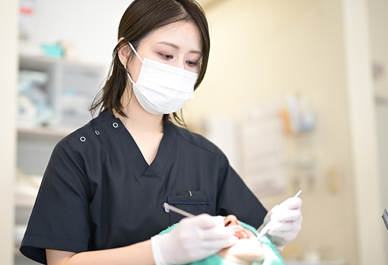 痛みの少ない、できるだけ抜かない・削らない治療